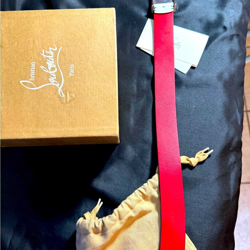 Authentic - Picture 5 of 12